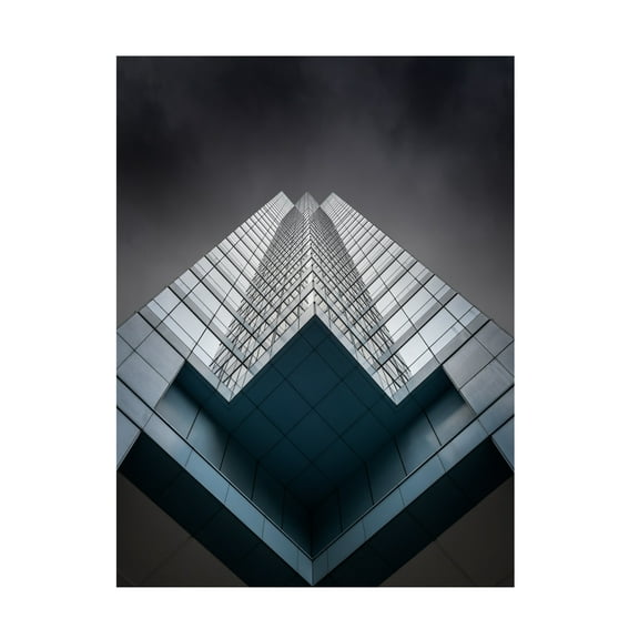 Trademark Fine Art David Chiodo Alien Giant Canvas Wall Art