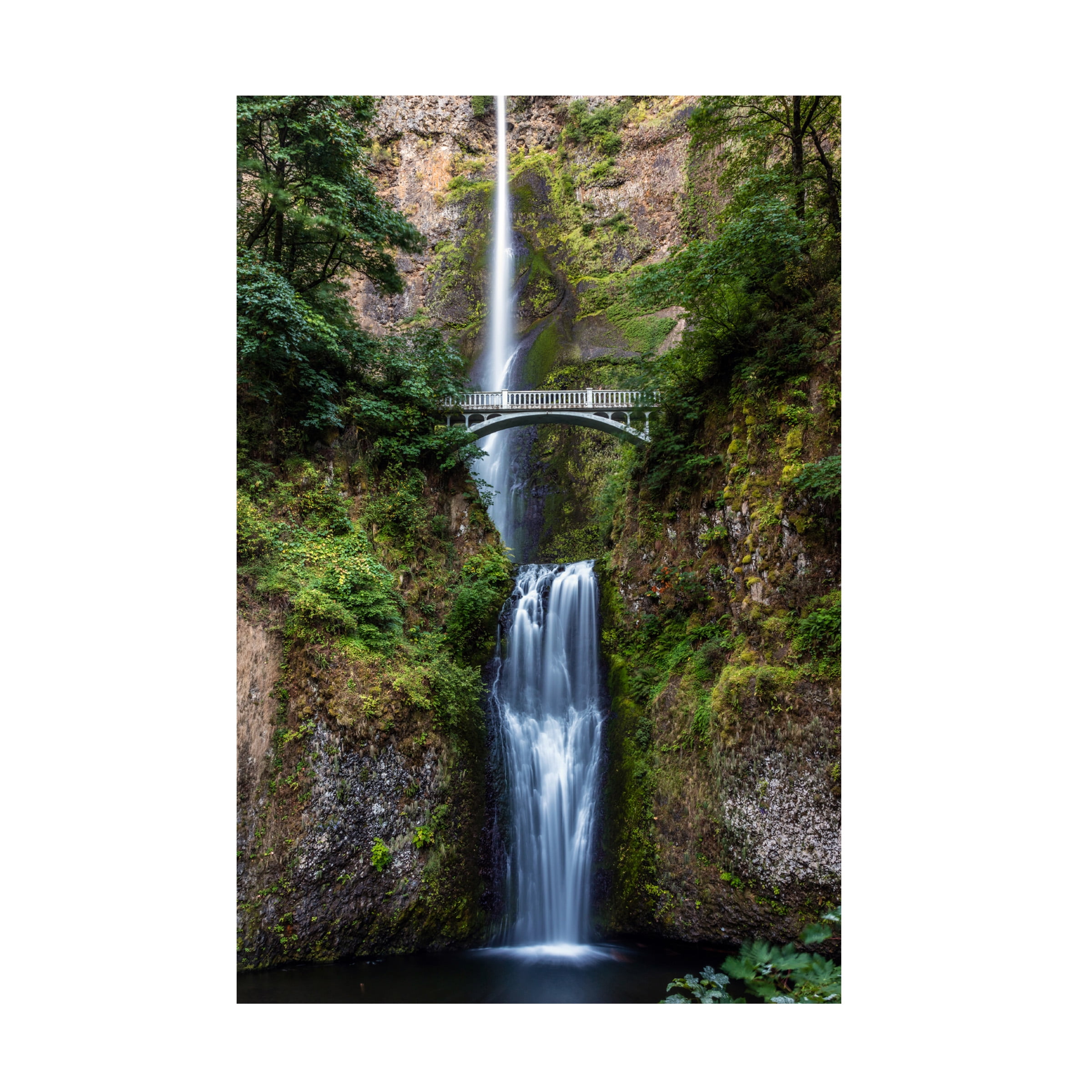Trademark Fine Art Pierre Leclerc Multnomah Falls Canvas Wall Art - 12x19