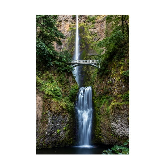 Trademark Fine Art Pierre Leclerc Multnomah Falls Canvas Wall Art - 16x24