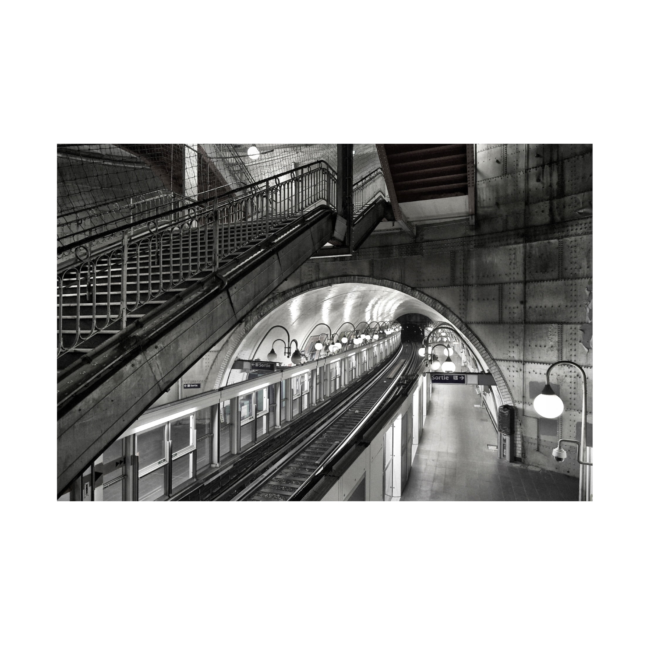 Trademark Fine Art Renate Reichert Metro Paris Canvas Wall Art