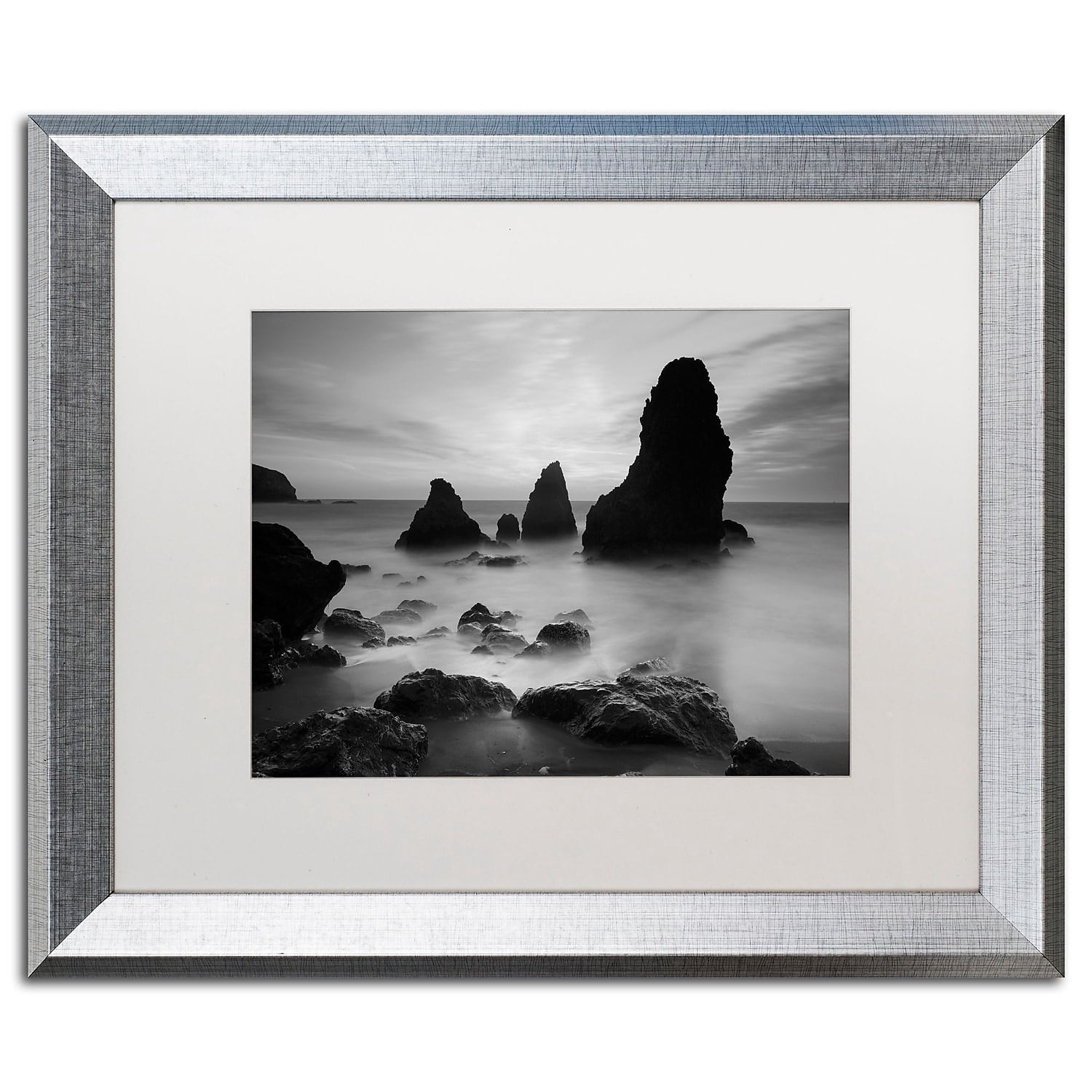 Trademark Fine Art ''Rodeo Beach I Black and White'' by Moises Levy 16" x 20" White Matted Silver