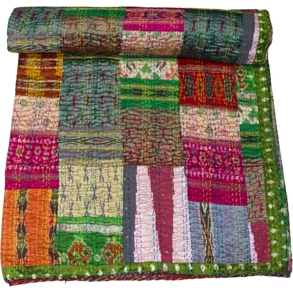 Trademoon Handwoven Silk Patola Kantha – Elegant, Lightweight, Traditional Design, Perfect for Weddings and Festivals Size - Twin / Single Size - 60" x 90" / 152 cm x 228 cm