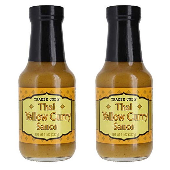 Trader Joe's Thai Yellow Curry Sauce Bundle (2 Pack) 11oz