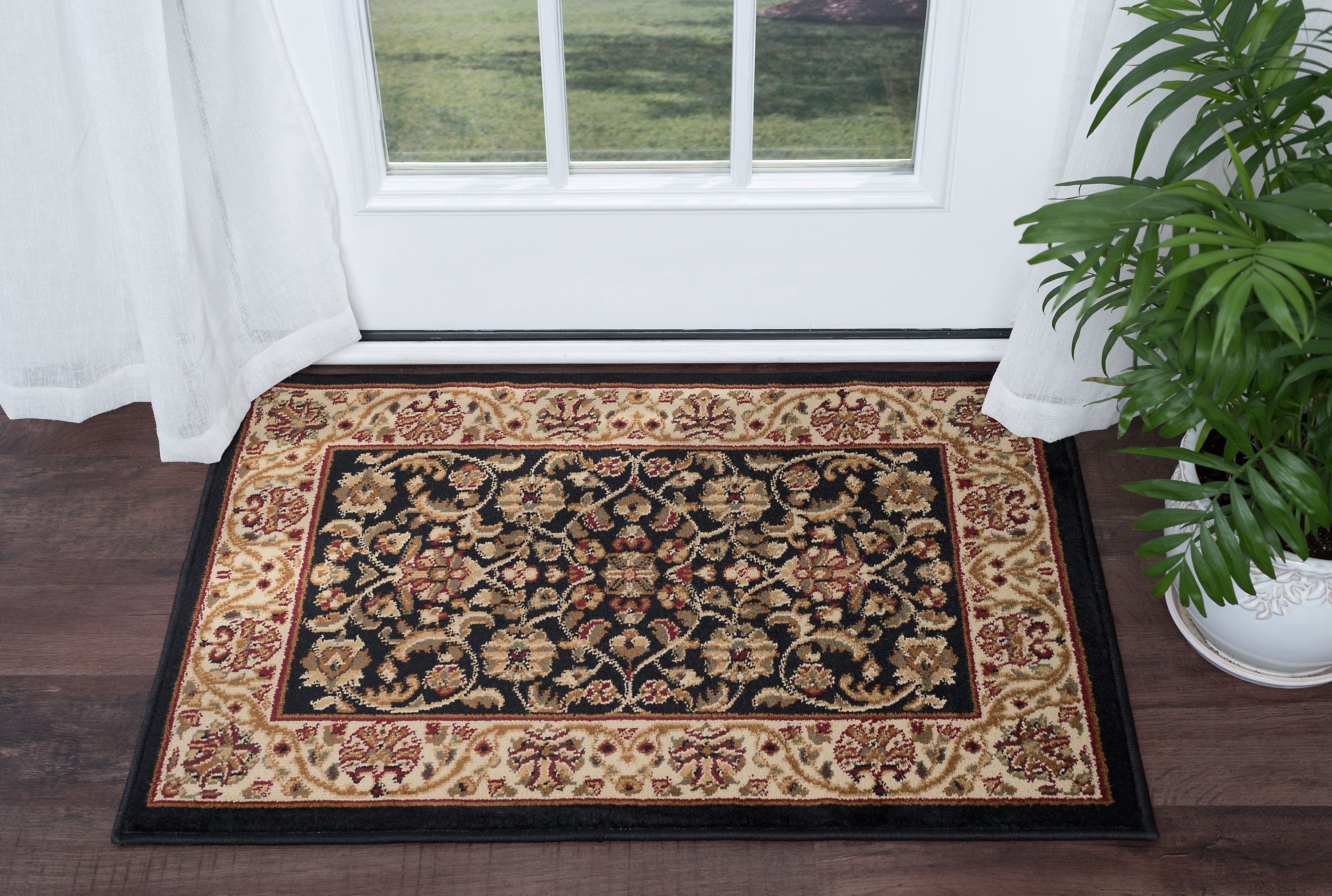 Traditional 2x3 Area Rug (2' x 3') Border Black, Beige Indoor Scatter Easy to Clean