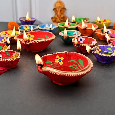 Traditional Handmade Terracotta Clay Diya | Mitti Deepak Decorate for Diwali | Diya for Puja | Diwali Home Decoration Diya (Pack of 11)
