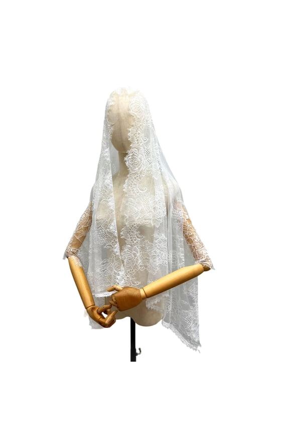 Elegant Black Lace Shawl For Wedding Event Traditional Mantilla Accessory Lightweight Breathable Polyester Fabric