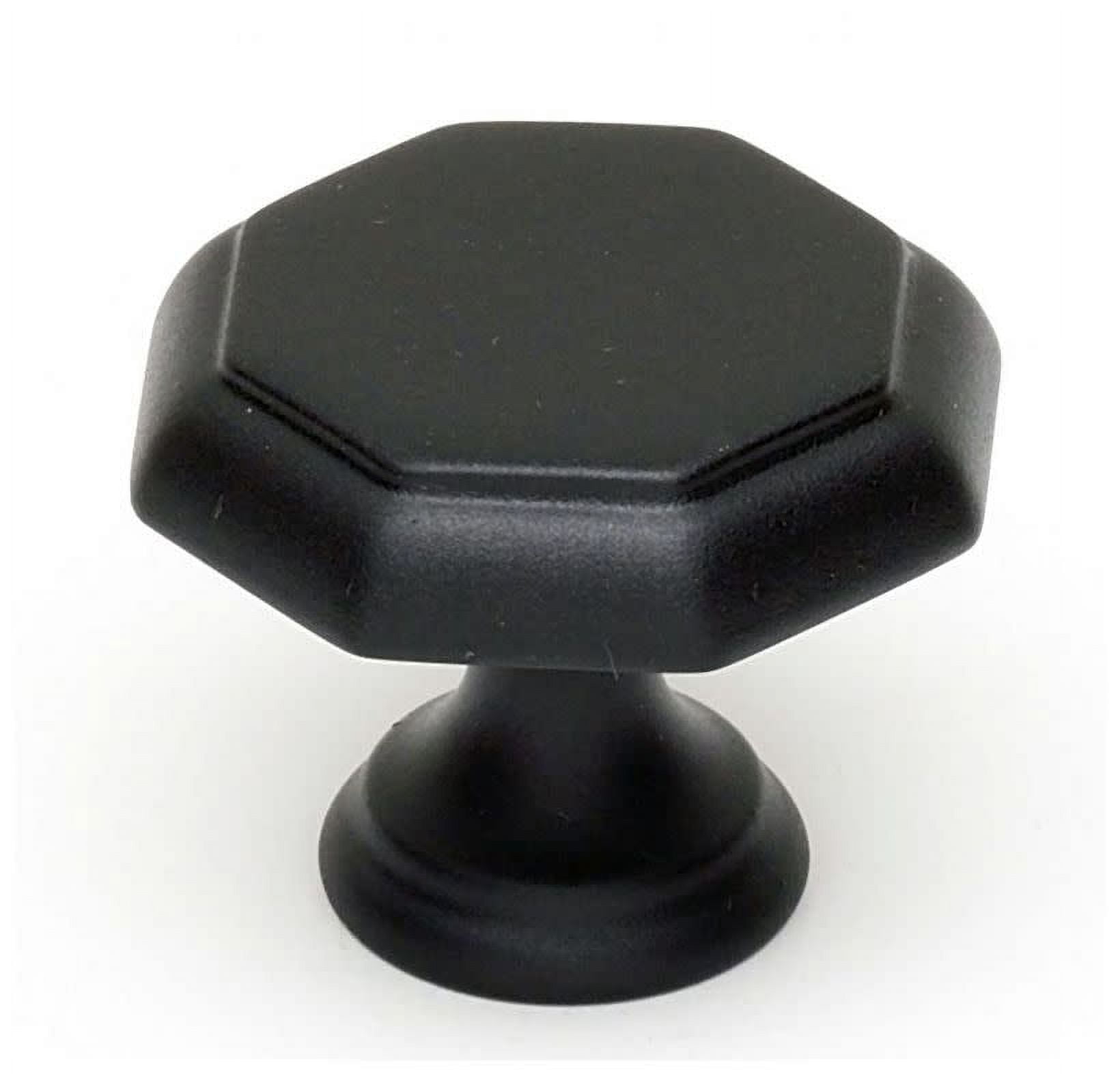 Traditional Novelty Knob, Matte Black, 1.13" H x 1.25" W x 0.75" D