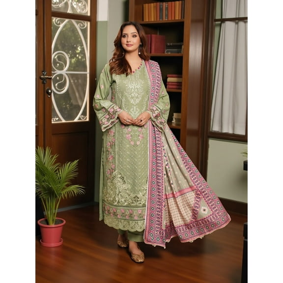 Traditional Pakistani Salwar Kameez, Cultural Wear for Women