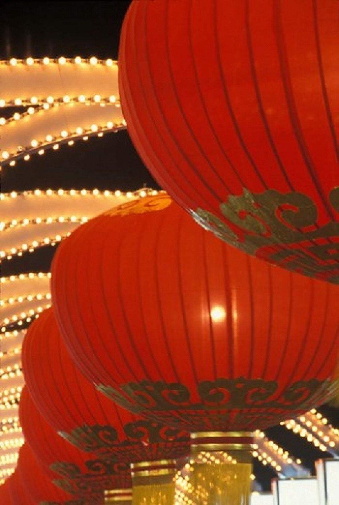Traditional Red Lanterns China Canvas Art - Keren Su DanitaDelimont (12 x 17)