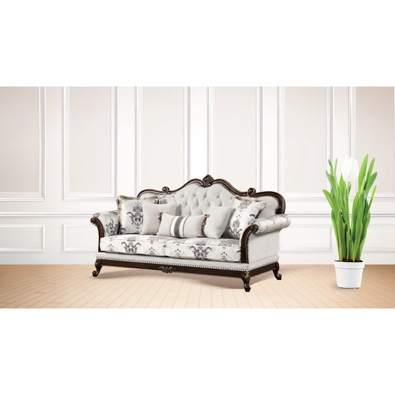 Traditional Wood Sofa / Comfortable and Elegant in Living Area