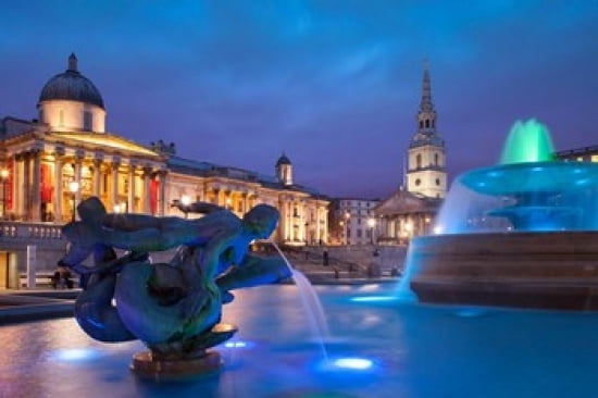 Trafalgar Square National Gallery London England Canvas Art - Brian Jannsen DanitaDelimont (19 x 12)
