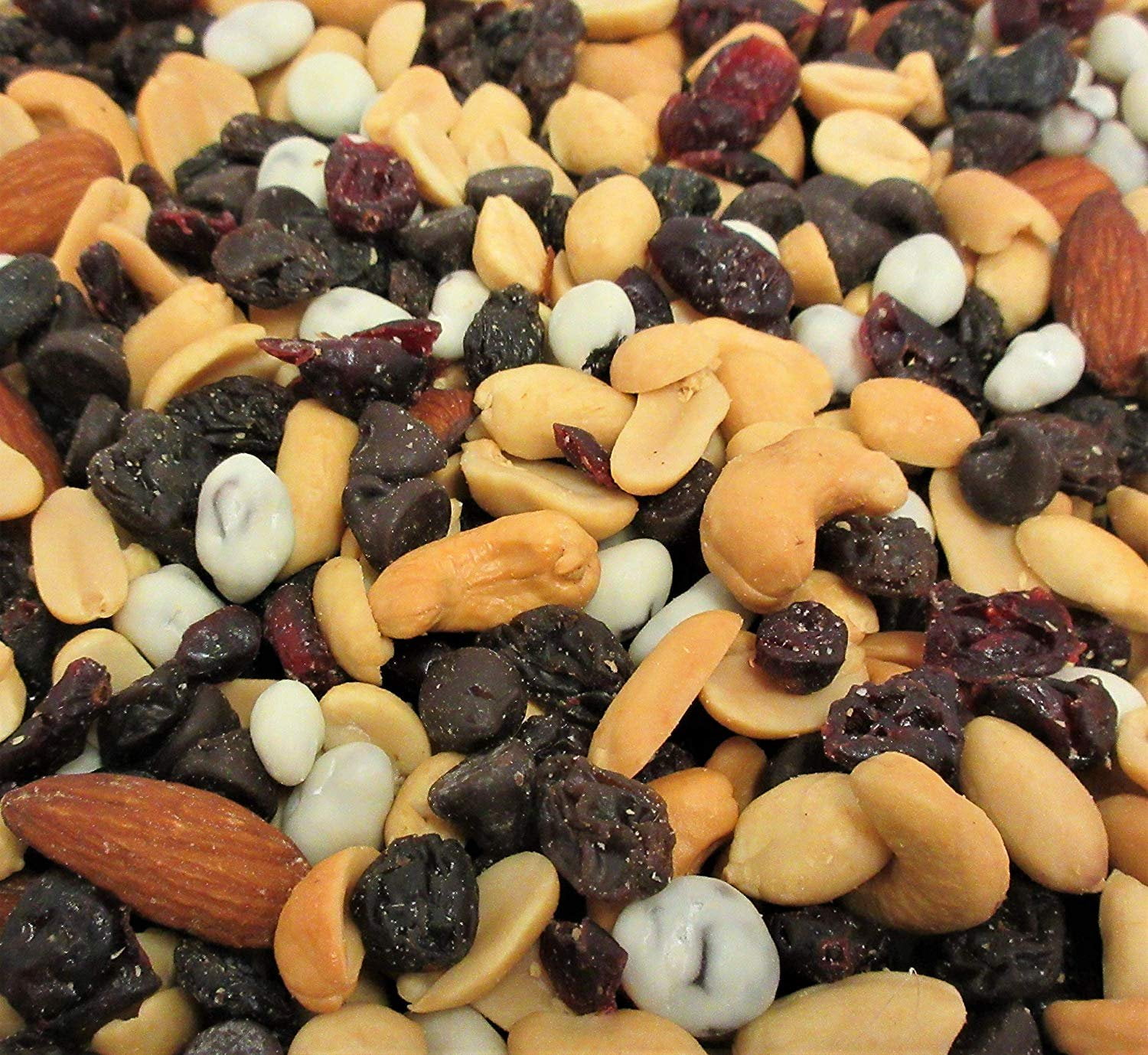 Trail Mix with Greek Yogurt Raisins & Dark Chocolate Chips by Its