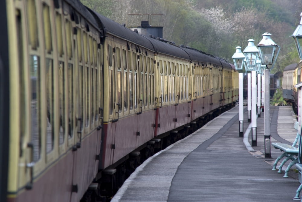 Train Station Grosmont North Yorkshire England Canvas Art - John Short Design Pics (17 x 11)