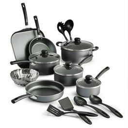 Royalty, I got my pots!! Thyme & Table 32-Piece Cookware & Bakeware  Non-Stick Set, Black