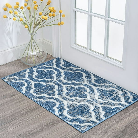 Transitional 2x3 Area Rug (2' x 3') Geometric Blue, White Indoor Scatter Easy to Clean