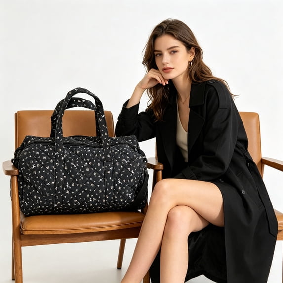 Travel Bag,Weekender Bag,Lightweight Quilted Design With Adjustable Strap,Spacious Storage Organizer For Daily Outings And Overnight Trips(Black)