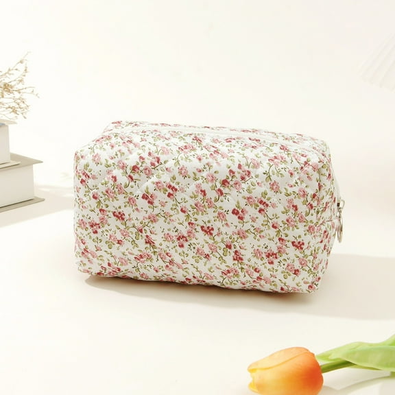 Stylish Travel Cosmetic Bag - Small Floral Quilted Storage for Beauty