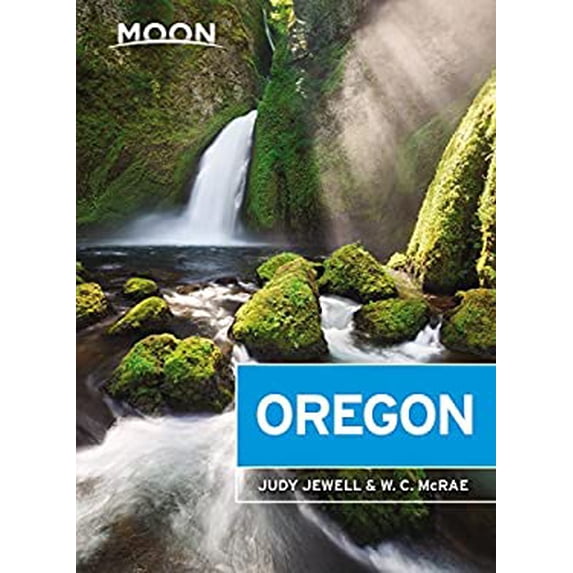 Pre-Owned Moon Oregon (Paperback) 1631217356 9781631217357