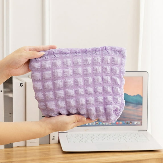 Travel Makeup Bag For Women A Hand-Take Bag With Intricate Patterns Knitted Bag Striped Color-Blocked Cosmetic Bag Cosmetic Bag Portable Cosmetic Bag Ins-Style Pencil Case Quilted Makeup Bag