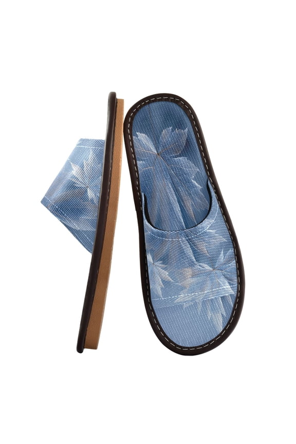 Travel Slippers for Women Men Lightweight Sandals Indoor Outdoor Slides Glass Mapleleaves