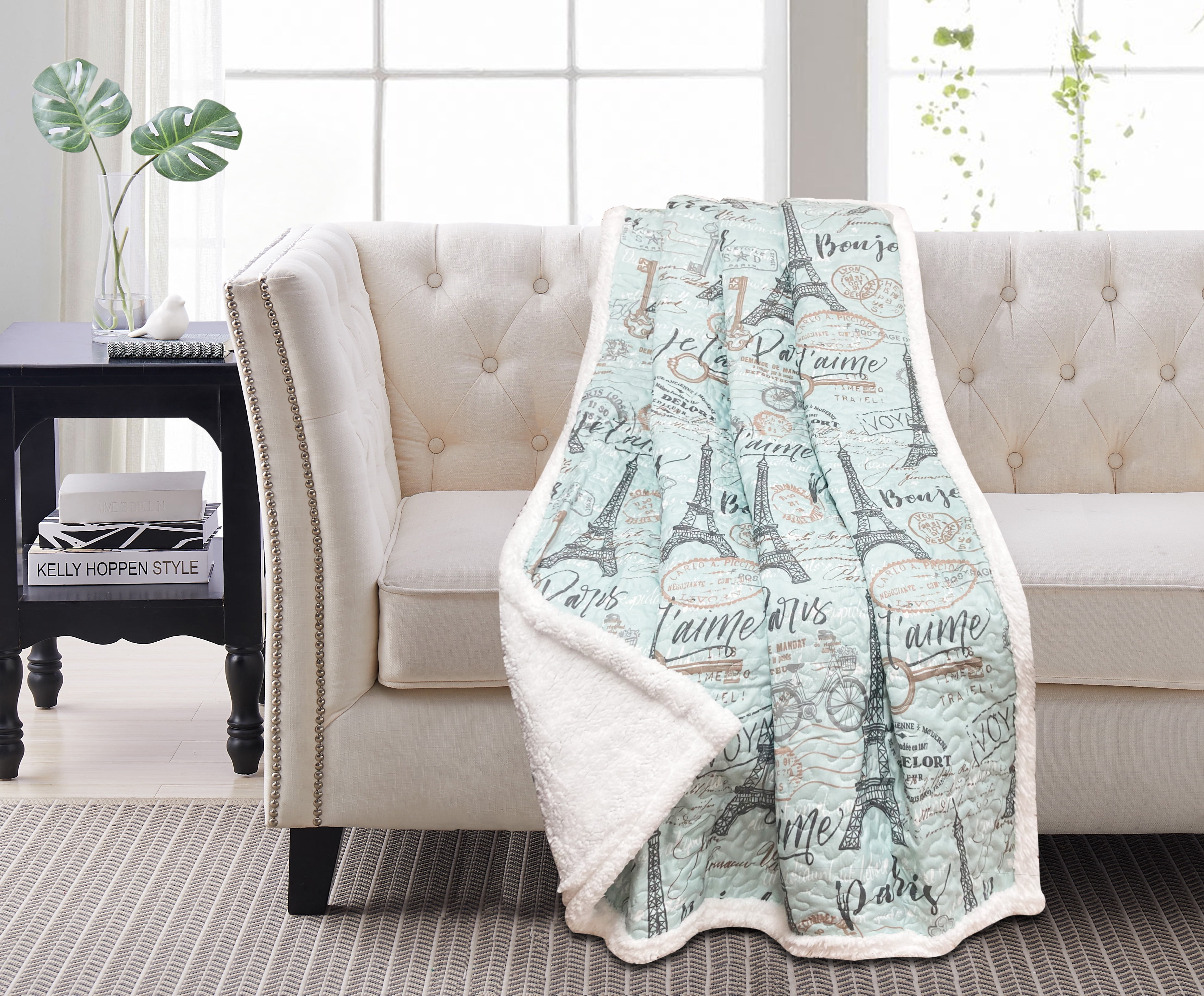 Travel to Paris Quilted Sherpa Throw