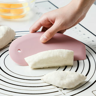1 Pack Dough Bowl Spatula Silicone Bench Scraper Multipurpose Curved Flat  Edge Dough Scraper Pastry Dough Cutter for Baking（Red）
