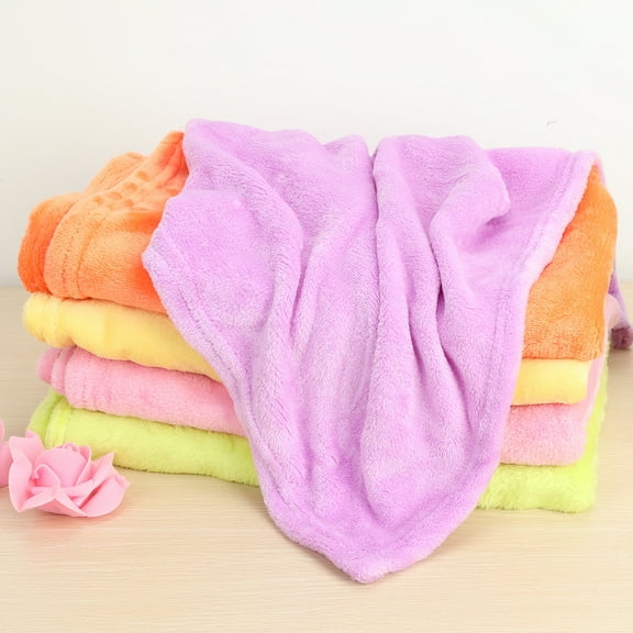 Travelwant Flannel Fleece Blanket Queen Size, All Season 300GSM Super Soft Cozy Blanket for Bed or Couch