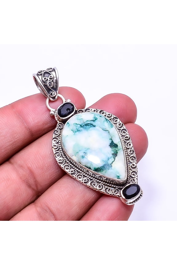 Tree Agate -Australia & Black Onyx Fine Art 925 Silver Plated Pendant 2.50", Green Tree Agate Pendant P_9506_346_36