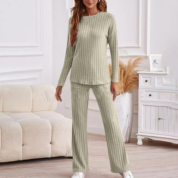 TrendVibe365 Womens Ribbed Lounge Sets Solid Color Round Neck Top Shorts Set With Pockets Tight Fitting Casual Home Two piece Set Long Sleeved Round Neck Top Shirt Set Green XL