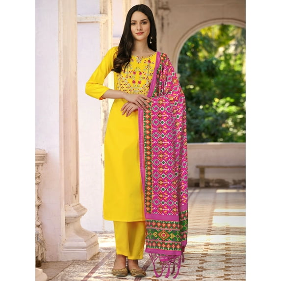 Trendmalls Women's Wear Chanderi Cotton Fabric Regular Wear Embroidered Straight Kurta Pant Suit set-G136
