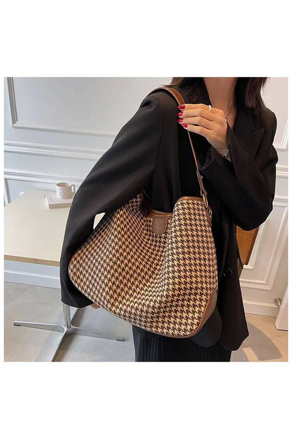 Trendsetting Women's Large Wool Handbag - Spacious Shoulder and Messenger Style Tote