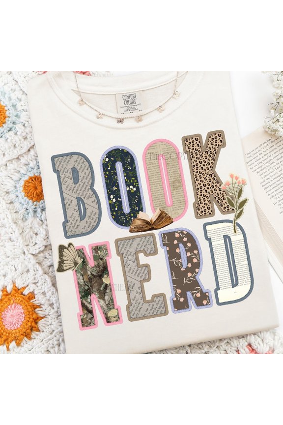 Trendy Book Nerd Retro Book Lover Librarian T-Shirt WHITE Unisex S-5XL Hot Trending Shirt