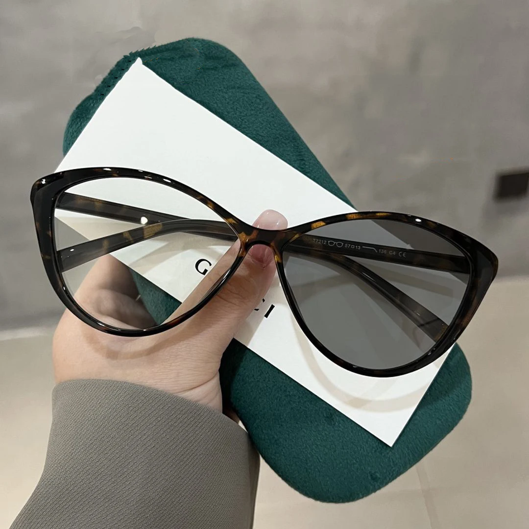 Trendy Cat Eye Photochromic Myopia Glasses Retro Oval Frame Color