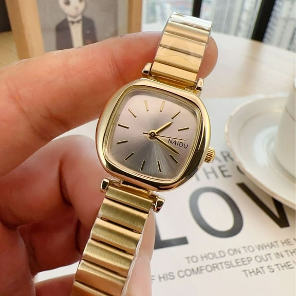 Trendy College Style Watch for Female Students Korean Version Simple Elegant Small Dial Square Ladies Versatile Wristwatch Wholesale Factory