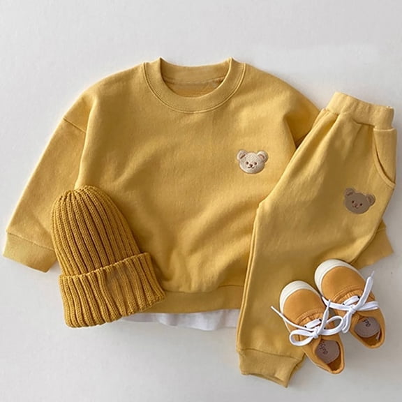 Trendy Girls Outfits Set for Toddlers - Cartoon Bear Hoodie and Jogger Sweatpants Two Piece Ensemble for Kids