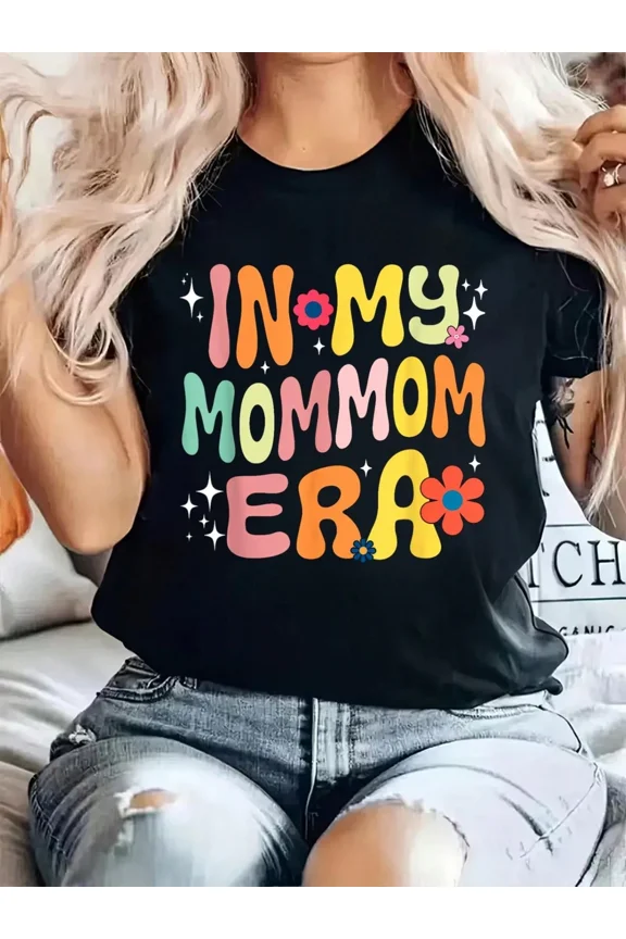 Trendy Retro 'In My Mommom Era' Graphic T-Shirt | Vibrant Colorful Floral Design & Sparkle Accents | Cute Motherhood Statement Tee for Women