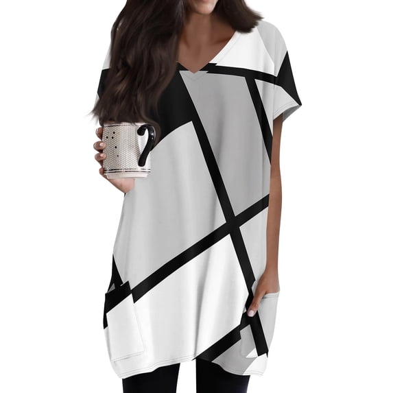 Trendy Short Sleeve Crewneck T Shirts Summer Plus Size Tunics or Tops to Wear with Leggings Casual Floral Blouses,L