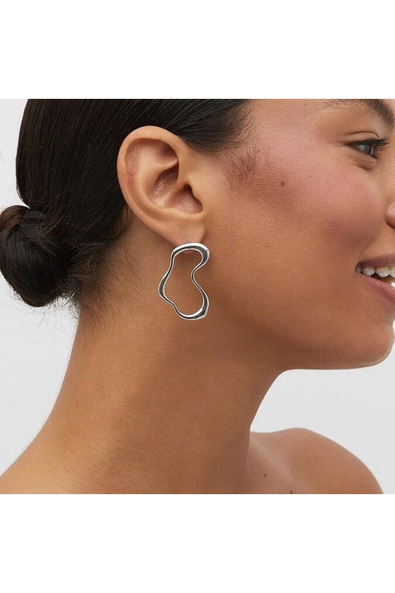 Trendy Silver Irregular Heart Earrings Minimalist Cool Studs for Women Daily Styling Jewelry