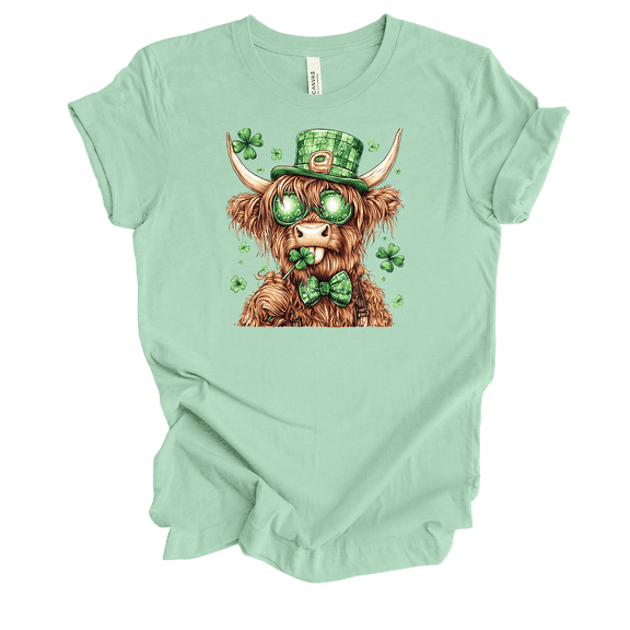 Trenz Shirt Company Women's St. Patrick's Lucky Green Clover Cow Short Sleeve T-Shirt-Mint-Medium