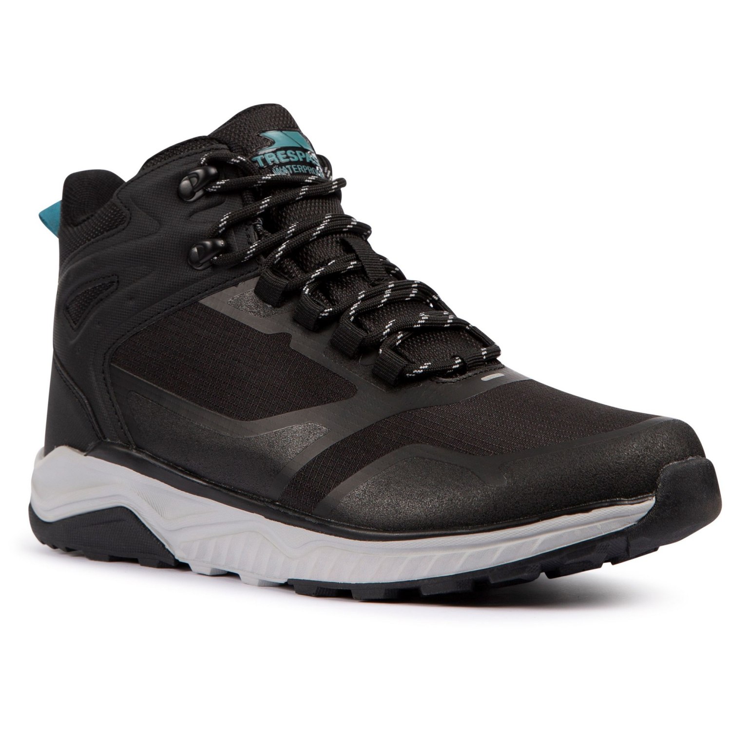 mens walking boots trespass