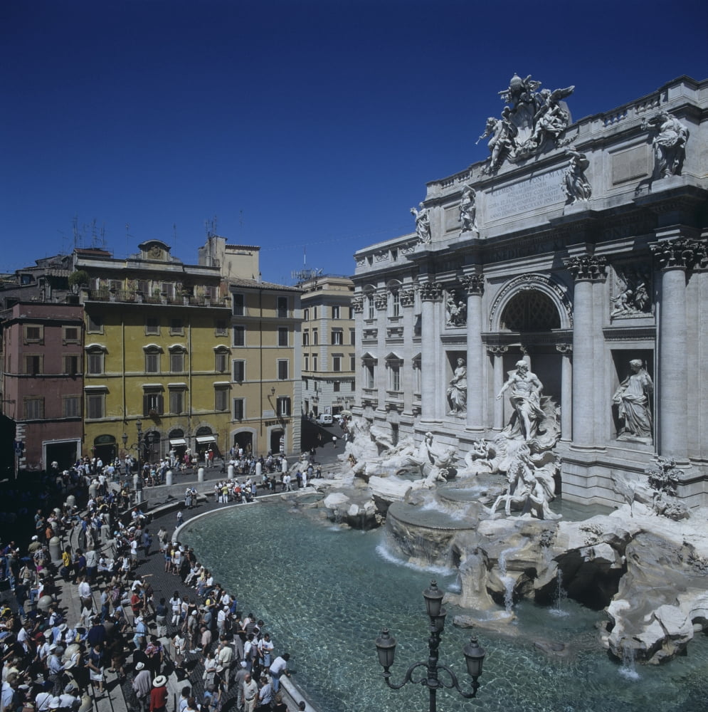 Trevi Fountain Canvas Art - (18 x 24)