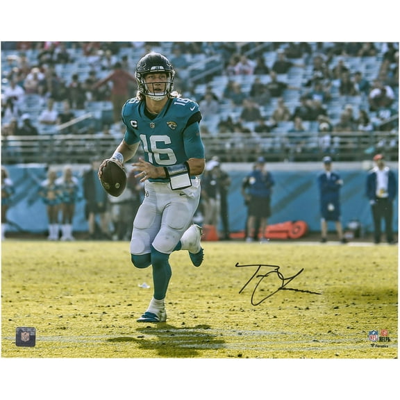 Trevor Lawrence Jacksonville Jaguars Autographed 16" x 20" Horizontal Teal Rollout Photograph - Fanatics Authentic Certified