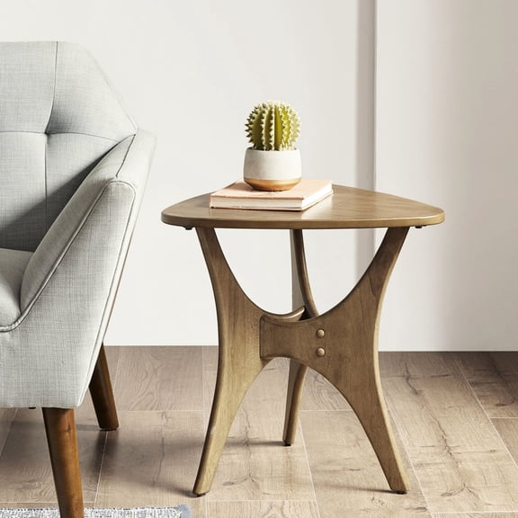 Triangle Shape / Gaming Room Piece / Stands Out in Space