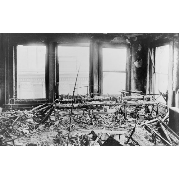 Triangle Shirtwaist Factory Interior History (24 x 18)