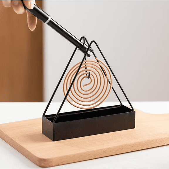 Triangular Iron Mosquito Coil Holder with Built-In Ash Tray and Hanging Hook, Rust-Resistant Aromatherapy Stand – Stable Coil Rack for Indoor Outdoor Patio Bedroom Pest Control A