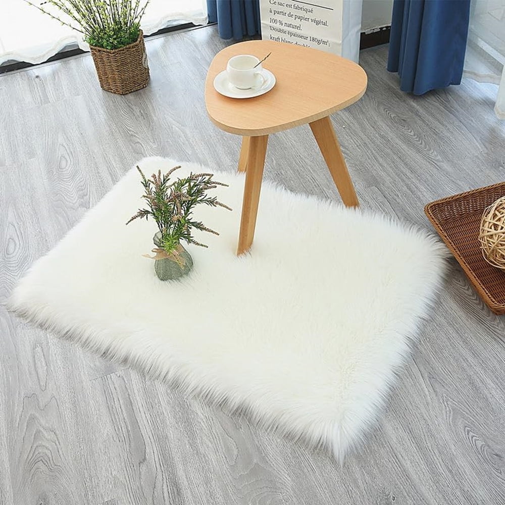 Triani Faux Sheepskin, Faux Fur Rug, Fluffy Rug for the Bedroom, Living ...