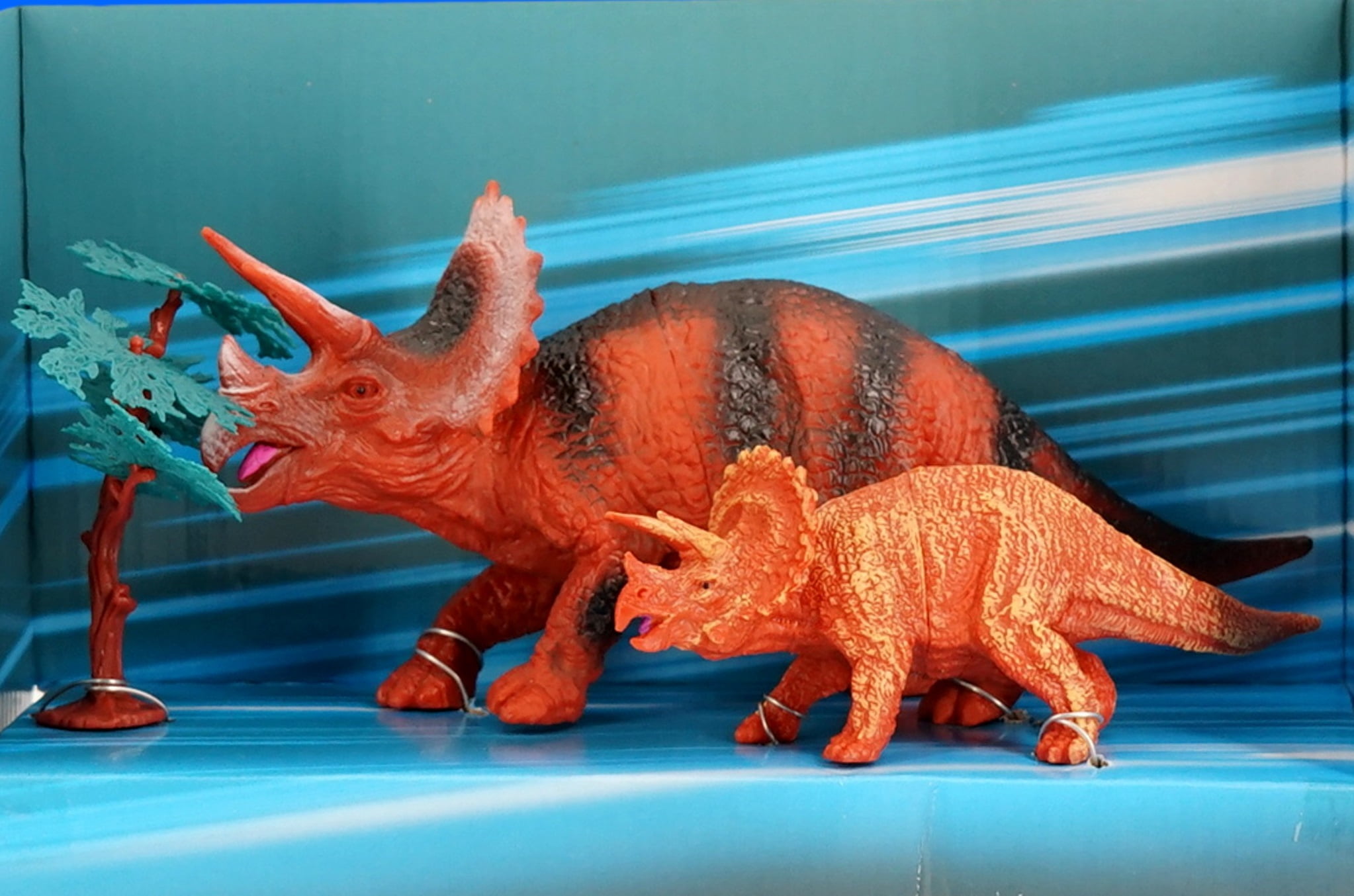 Triceratops Play Set (Mother, Baby, Tree Accessory) 8 inch Dinosaur Figure  Toys Realistic Figure Toys Decoration Collection Party Favors for Kids -  Walmart.com