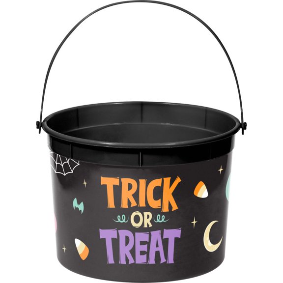 Trick or Treat Halloween Plastic Bucket