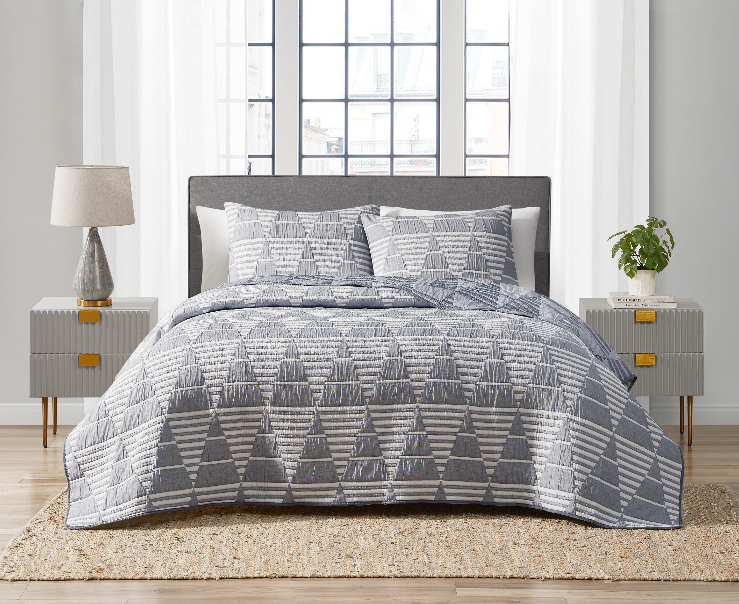 Trigon Denim Blue 3-Piece All-Season Soft Woven Matelasse Jacquard Reversible Cotton Blend Quilt Set - Full/Queen