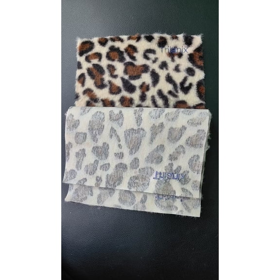 Trilanix Fabric Imitating Animal Skins, Leopard Print Faux Fur Fabric Pre-Cut Squares, Soft Animal Skin Imitation Plush Cloth, DIY Sewing Craft Material for Costume, Pillow & Apparel Making
